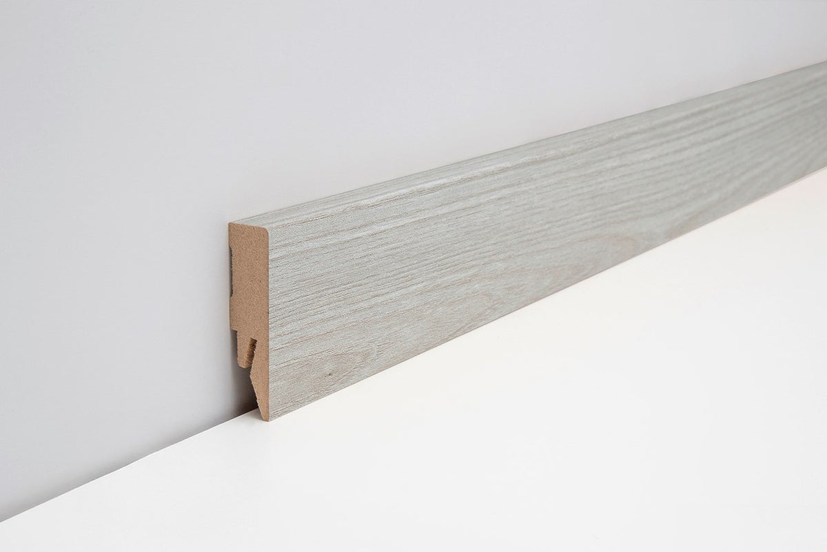JOKA plakplint FinishFolie kleur L109, 14x58 mm, per staaf van 2,4 m | Velora Floors